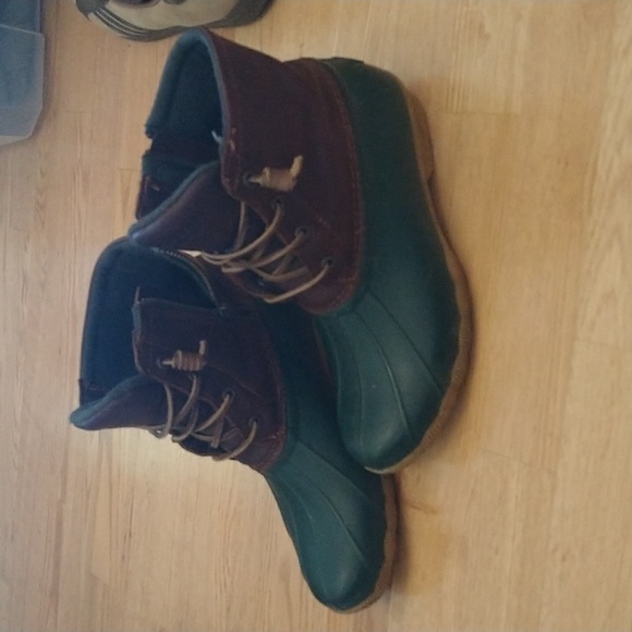 Sperry Duck Boots - Picture 2 of 3